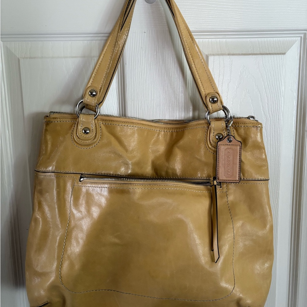 COACH YELLOW POPPY LEATHER TOTE
